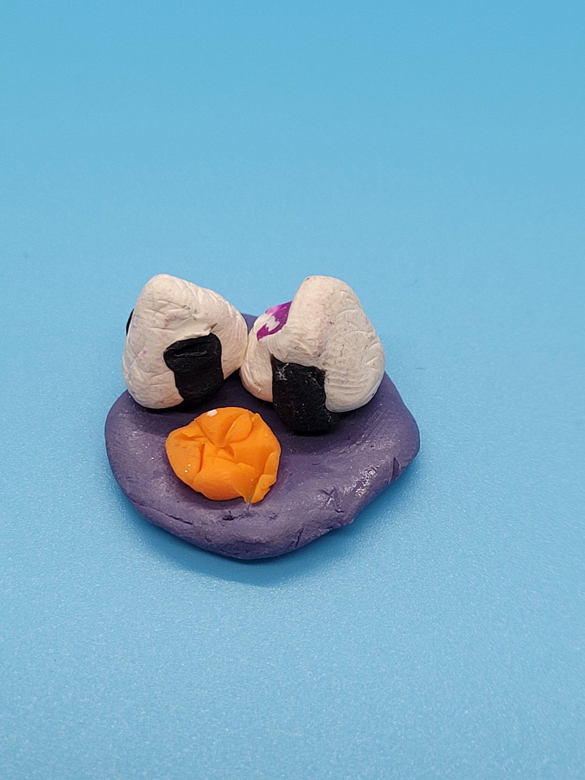 Miniature Meals- DM for Customs!