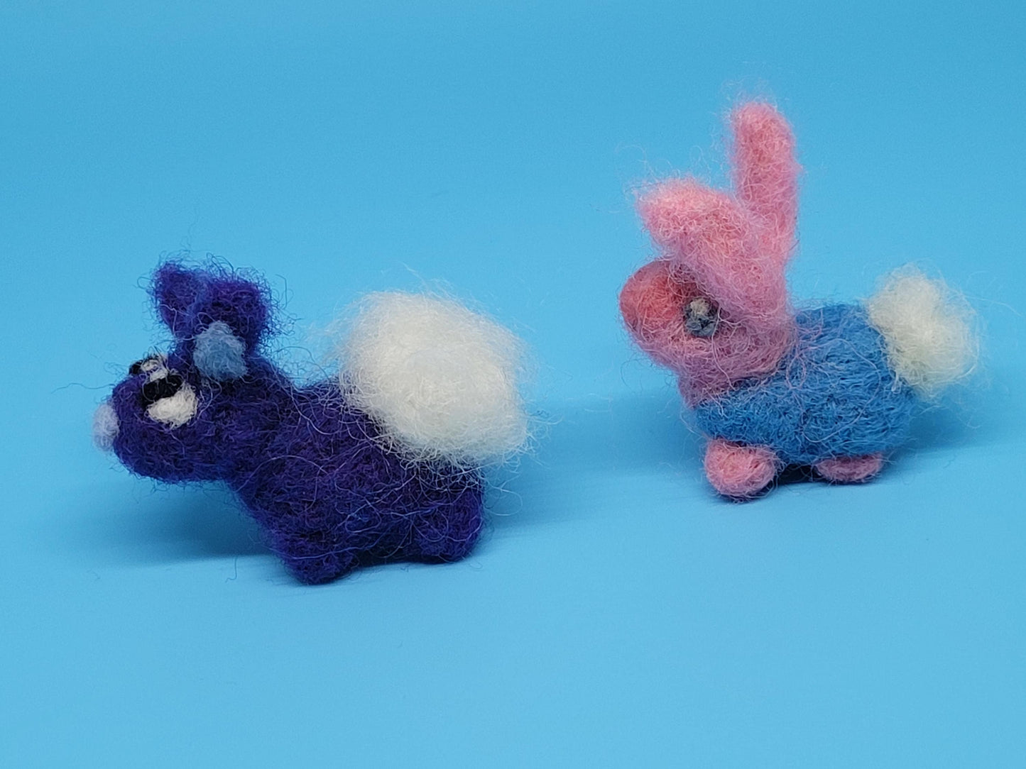 Needlefelt Colorful Bunny - Plush / Soft Sculpture