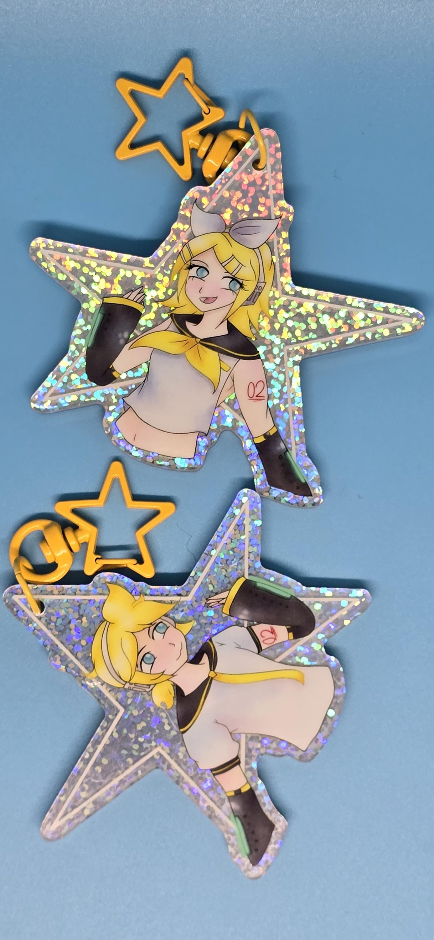 Vocaloid Rin and Len Kagamine Double-Sided Holo Keychain