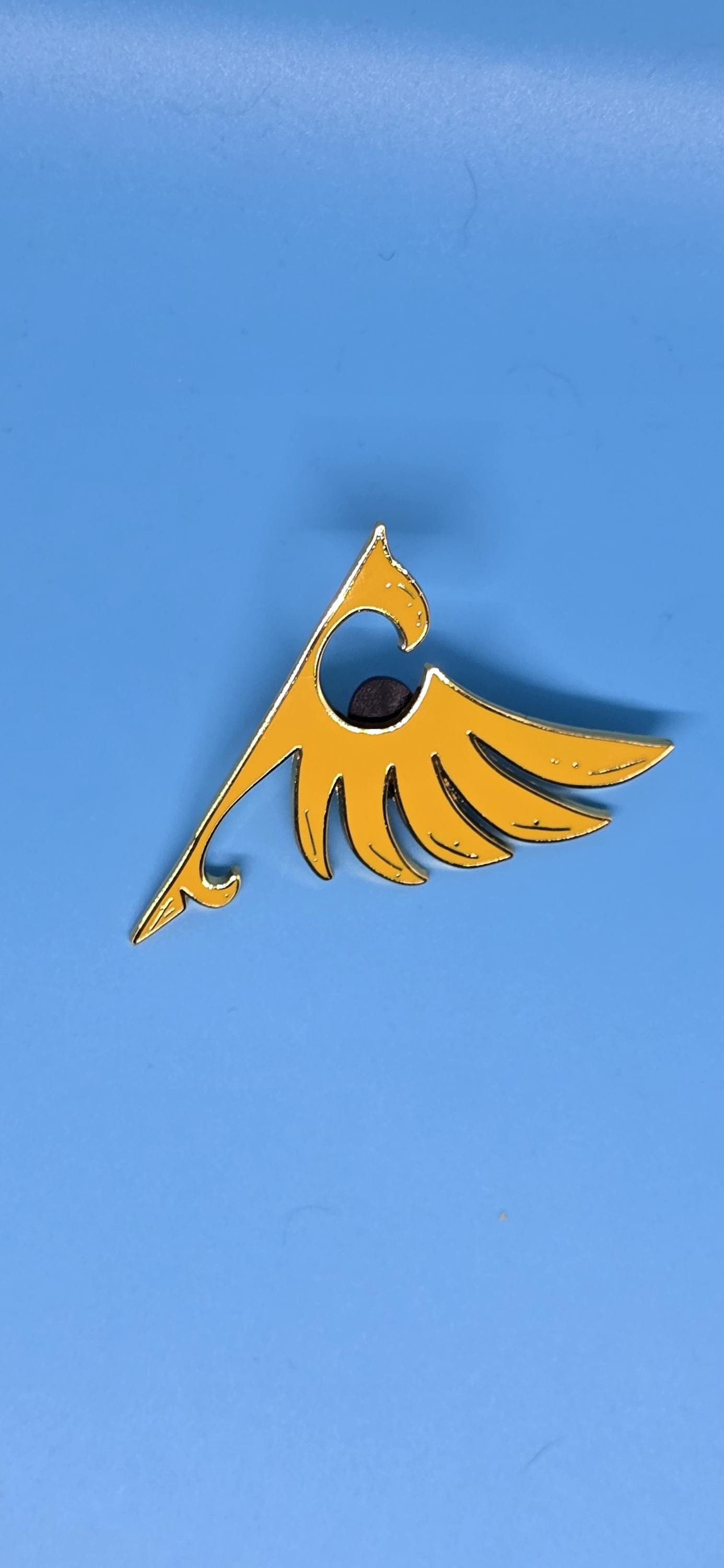 Umineko One Winged Eagle Gold Enamel Pin