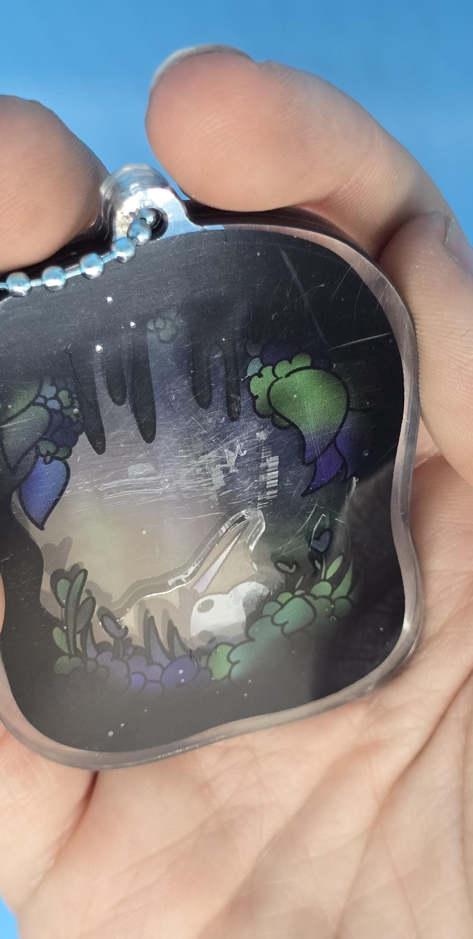 Hollow Knight Vessel Shaker Keychain